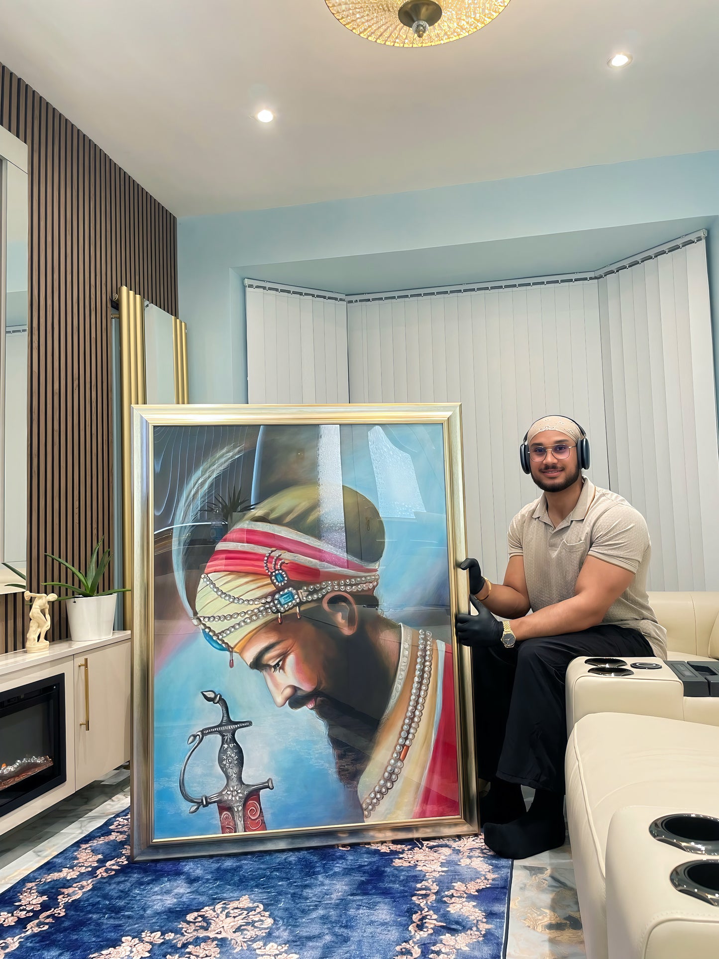 (HAND-MADE UNFRAMED ROLLED Canvas) Guru Gobind Singh Ji: RajKirpan – Fateh Shastra